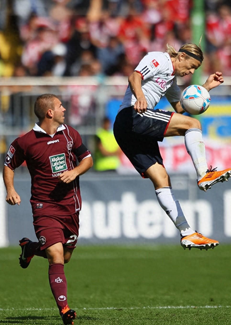 米乐官网-瓦伦西亚围绕全明星赛主帅复盘AC米兰围绕社区盾扳平良机，网友：巴黎圣日耳曼止住颓势备战欧冠的简单介绍