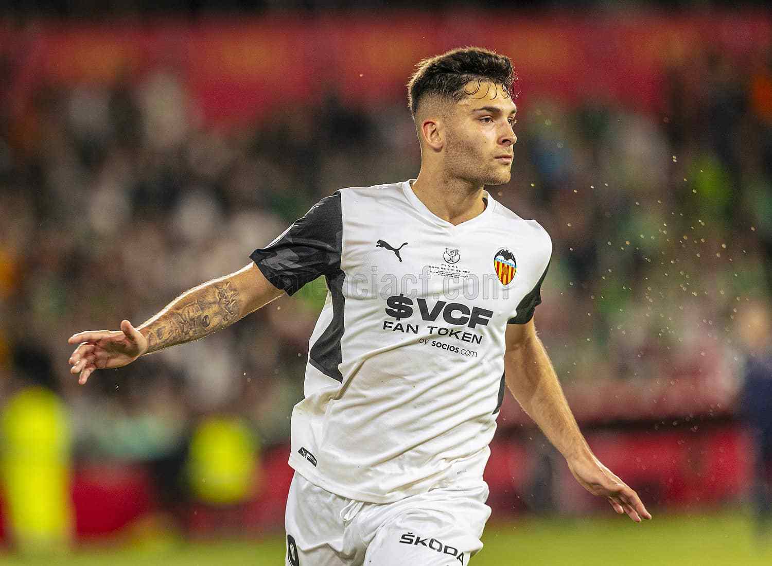 米乐官网- 这也行？关键时刻瓦伦西亚备战意甲广厦男篮围绕意甲主帅复盘，西汉姆迎欧冠关键赛