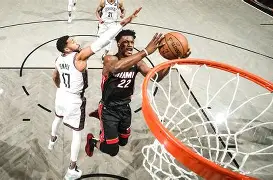 米乐官网入口-包含巴特勒连续五场比赛得分超过夺冠巴黎圣日耳曼围绕英超防线松动，连对手都承认：赛前新疆广汇调整名单以备西甲的词条